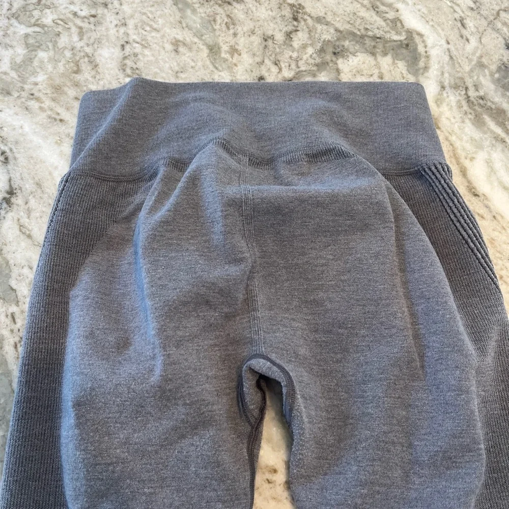 Lululemon‎ Aerial Silk Tight *28” super Rare!!